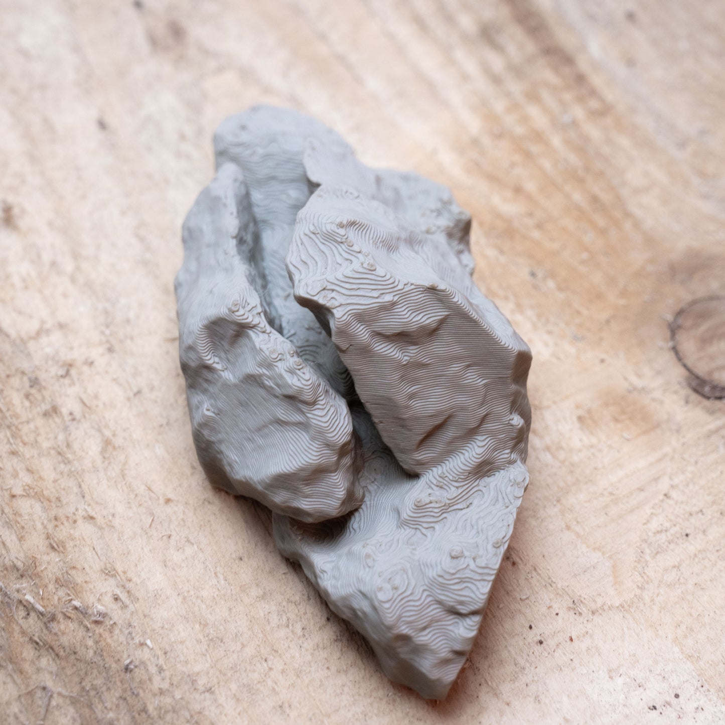 Rock Crack Key Holder